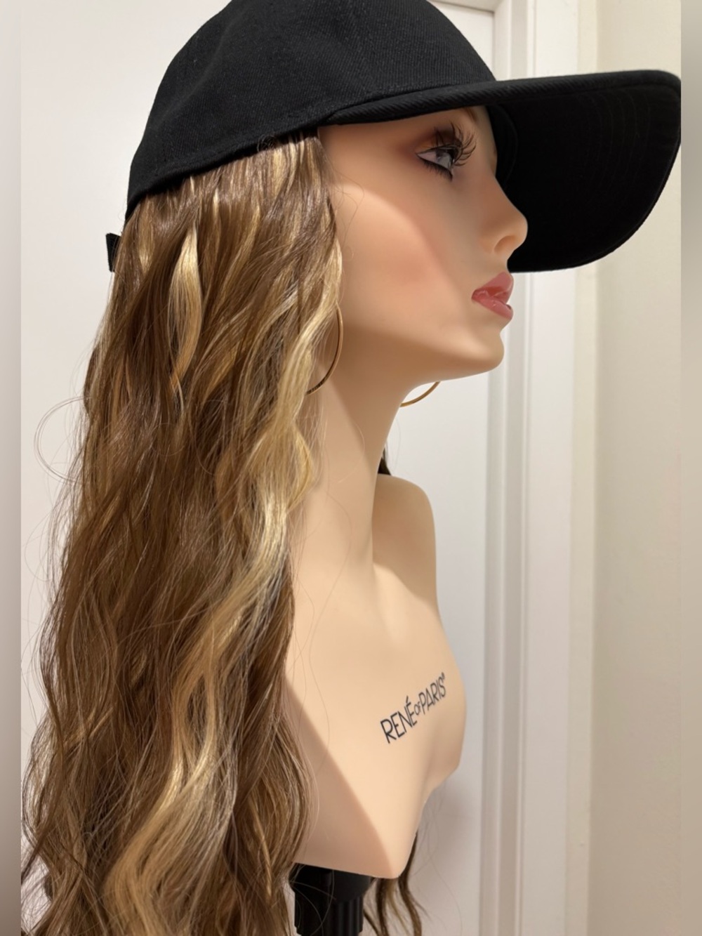 HAT HAIR, Wavy hair attached to a Cap, Brown Highlighted